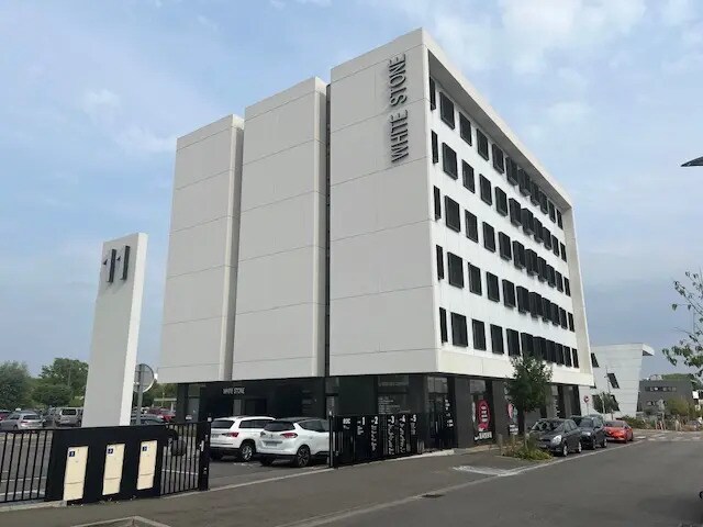 Office in Metz for lease Building Photo- Image 1 of 4