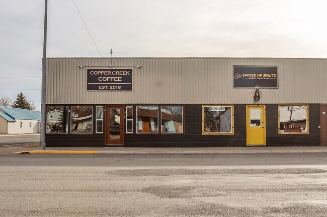 More details for 426 Central Ave, Fairfield, MT - Retail for Sale