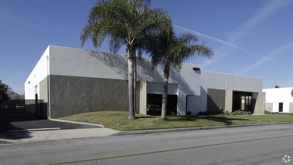 11621 Markon St, Garden Grove, CA à louer - Photo du bâtiment - Image 2 de 6