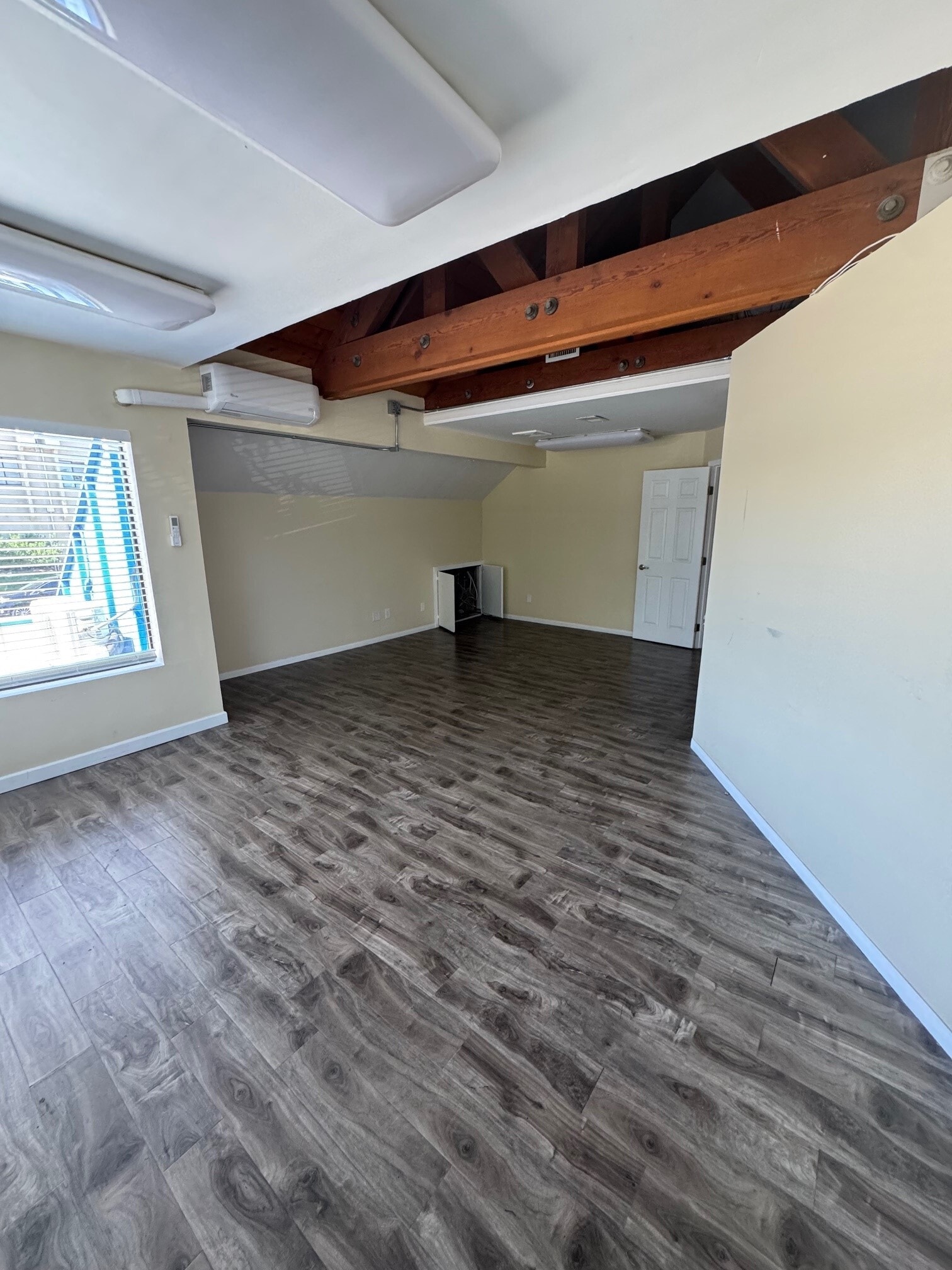 2204 Garnet Ave, San Diego, CA à louer Photo intérieure- Image 1 de 13