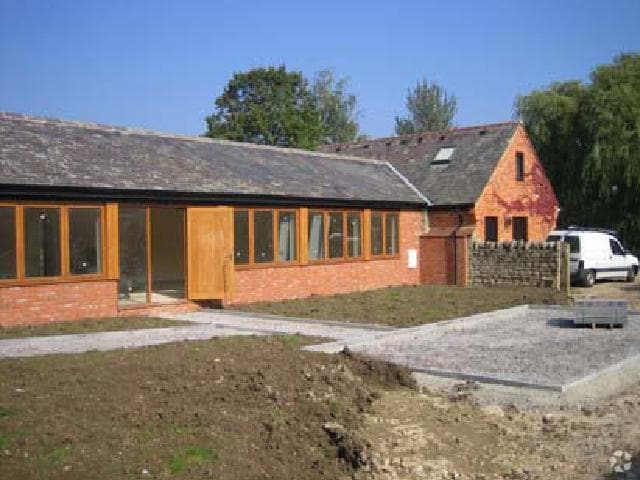 Near Calverton Ln, Milton Keynes for lease - Primary Photo - Image 1 of 4