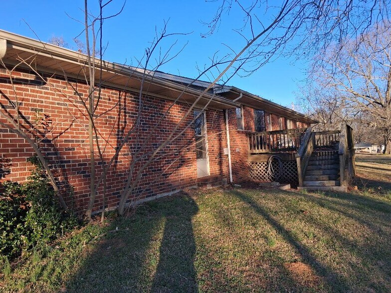 25484 Nick Davis Rd, Athens, AL à vendre - Photo du bâtiment - Image 2 de 9