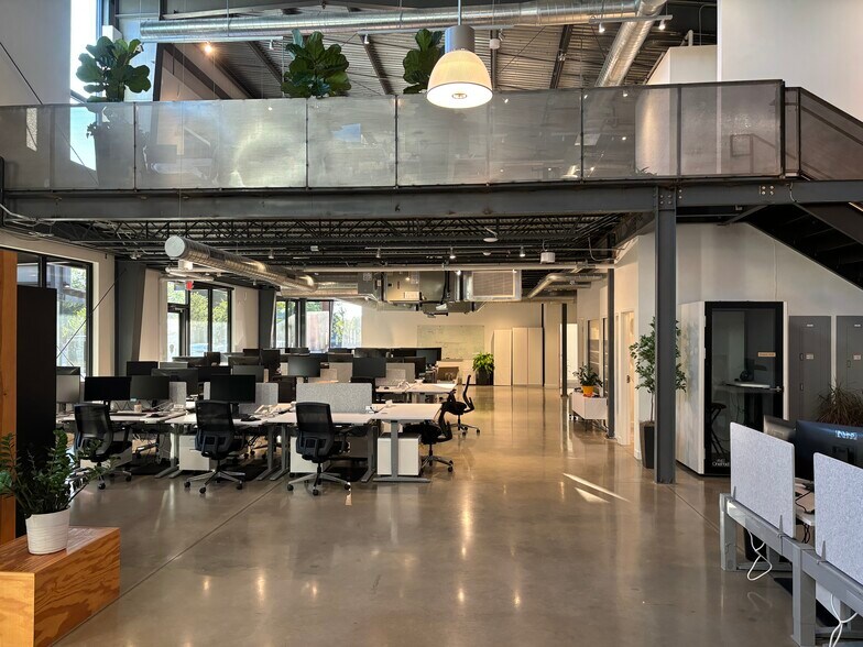 1023 Springdale Rd, Austin, TX à louer - Photo intérieure - Image 2 de 5