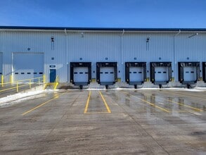 1000 7th Street NE, West Fargo, ND à louer Photo intérieure- Image 2 de 3