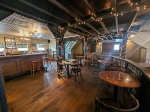 17 Main St, Ballston Lake, NY for lease Interior Photo- Image 1 of 19