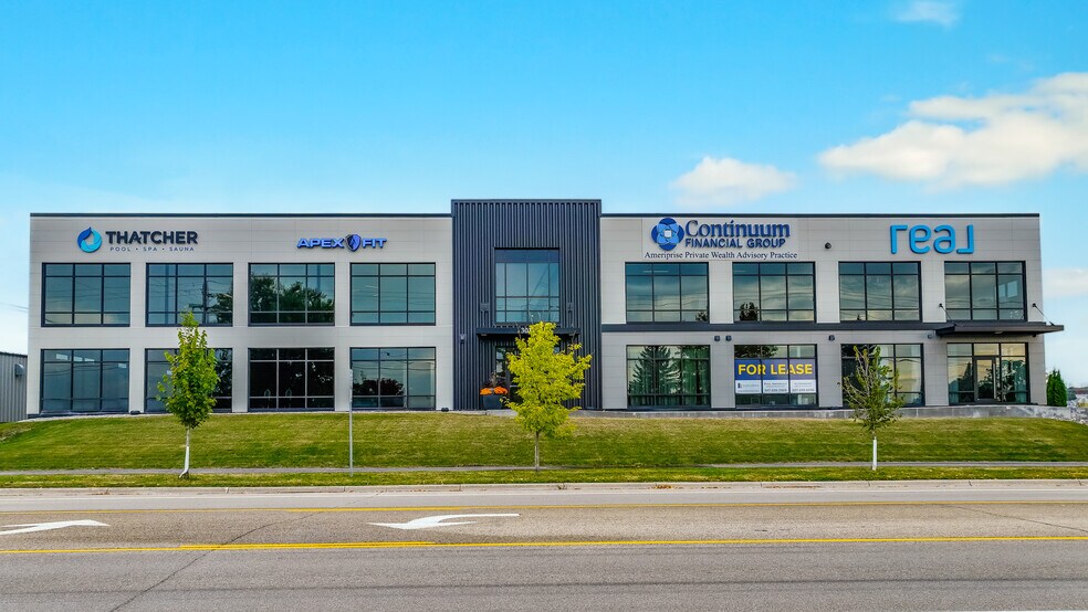 3038 Jeremiah Ln NW, Rochester, MN à louer - Photo du bâtiment - Image 3 de 11