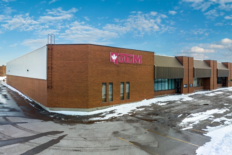 827-841 Brock Rd, Pickering, ON for sale - Building Photo - Image 1 of 1