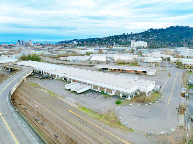 More details for 3342 NW 26th Ave, Portland, OR - Industrial for Lease