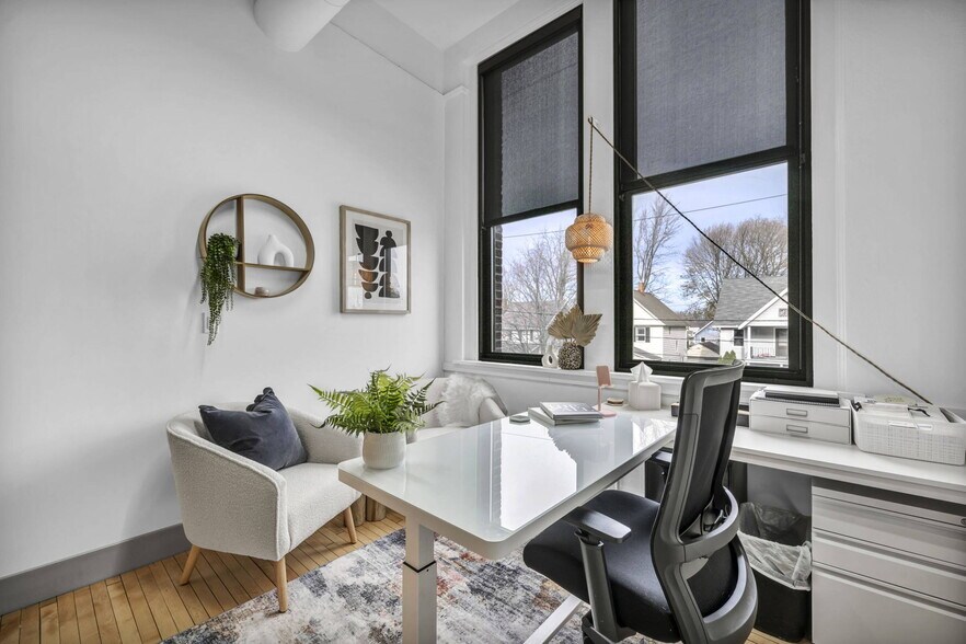 17415 Northwood Ave, Lakewood, OH for lease - Primary Photo - Image 1 of 9