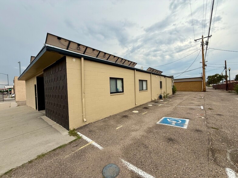 609 N Grand Ave, Pueblo, CO for sale - Building Photo - Image 2 of 15
