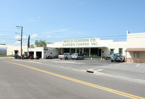 1258 19th St N, Saint Petersburg FL - Entrepôt