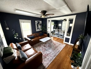 5832 Flint St, Shawnee, KS for lease Interior Photo- Image 2 of 11