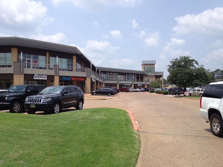 5201 S Broadway Ave, Tyler, TX à louer - Photo du bâtiment - Image 1 de 8