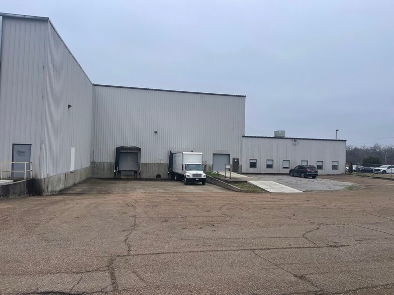 8430 Horton Hwy, College Grove, TN for lease - Building Photo - Image 1 of 16