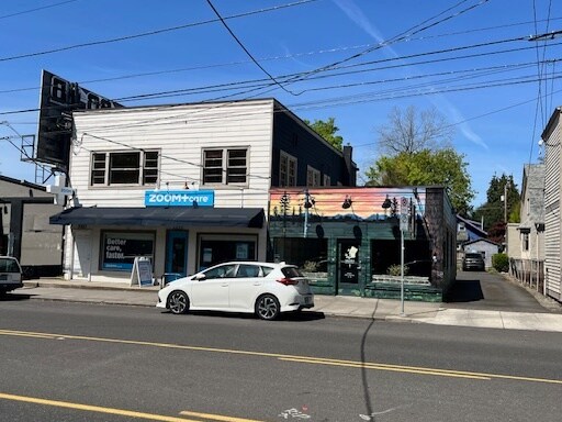 3321-3327 SE Hawthorne St, Portland, OR for lease Building Photo- Image 1 of 7
