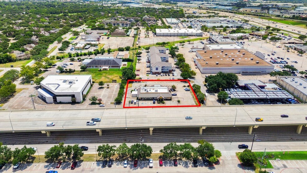 13031 FM 1960 Rd W, Houston, TX à vendre - Photo du bâtiment - Image 3 de 14