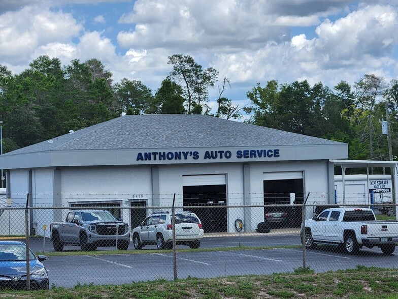 8415 Cortez Blvd, Weeki Wachee, FL for sale - Building Photo - Image 1 of 12