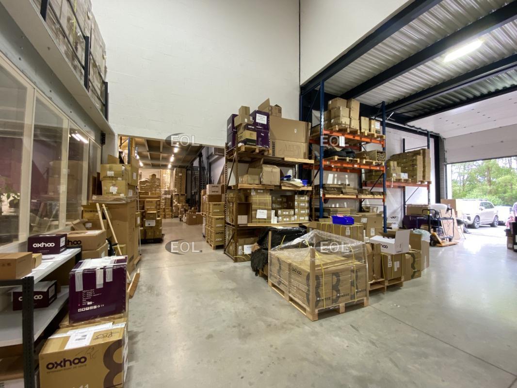 Industrial in Lieusaint for lease Building Photo- Image 1 of 6