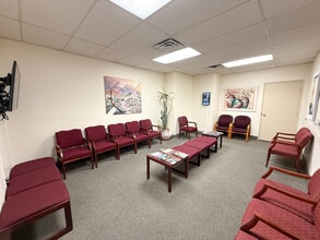 2470 E Flamingo Rd, Las Vegas, NV for lease Interior Photo- Image 2 of 6