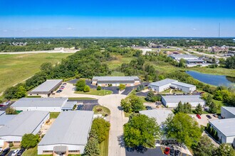 2200-2205 Tech Ct, Woodstock, IL - AERIAL  map view