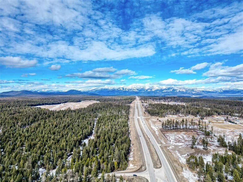 000 000 KM Ranch Road Rd, Whitefish, MT à vendre - Photo du bâtiment - Image 3 de 4
