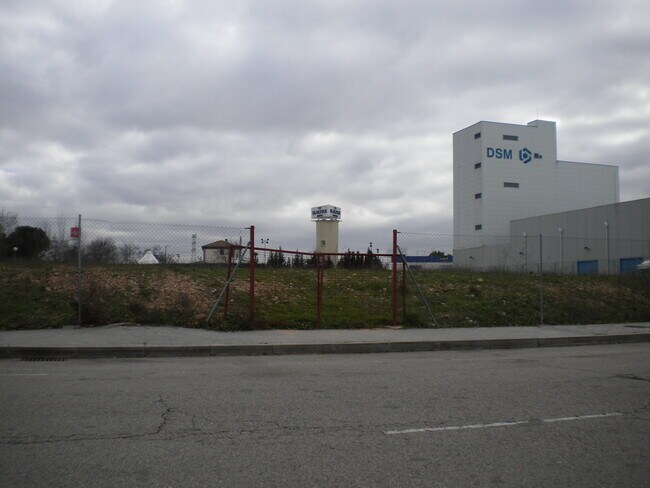 More details for Calle Honduras, 28 P, Alcalá de Henares - Land for Lease