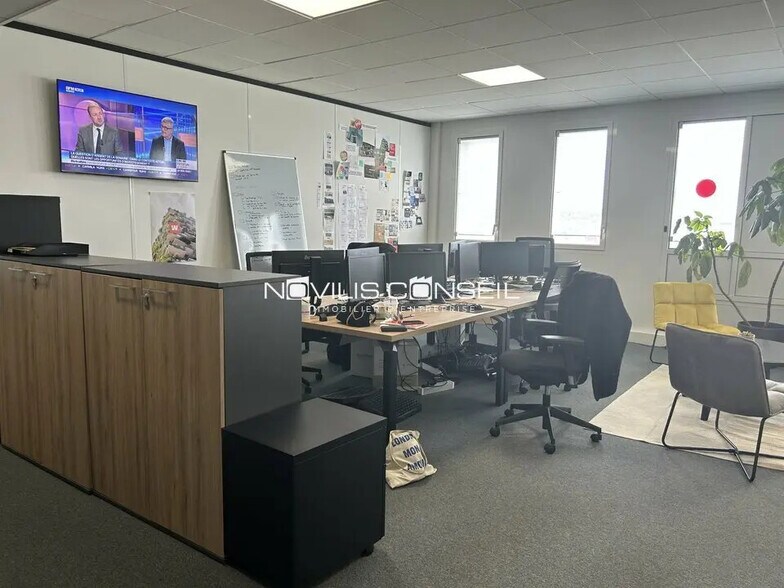 Bureau dans Balma à louer - Photo du bâtiment - Image 2 de 7