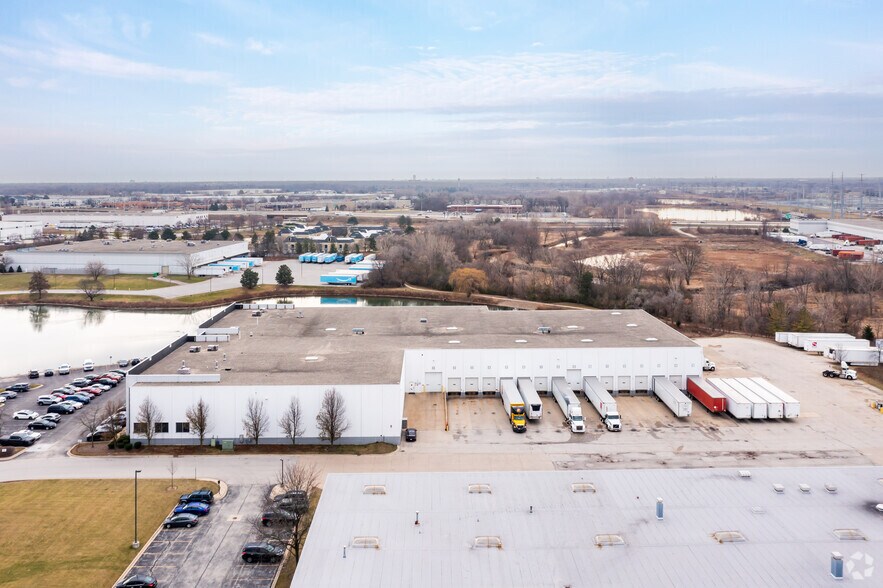 1400 Mittel Blvd, Wood Dale, IL à louer - Aérien - Image 2 de 4
