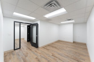 4031 Upper Creek Dr, Sun City Center, FL for sale Interior Photo- Image 2 of 13