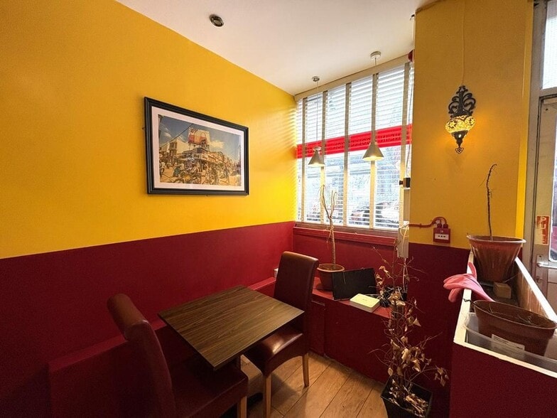 47-49 Duke St, Edinburgh for sale - Interior Photo - Image 3 of 25