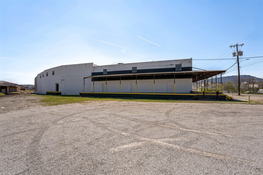 1212 Peeples St, Chattanooga, TN à vendre - Photo du bâtiment - Image 3 de 24