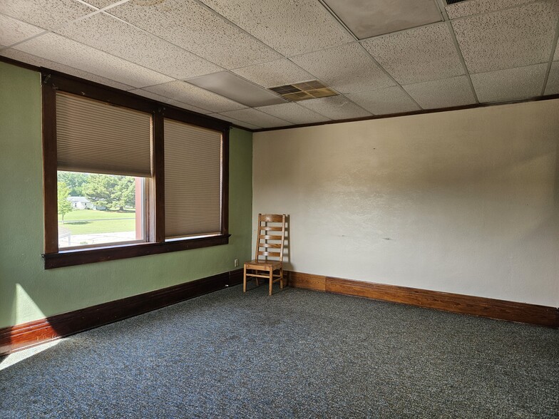 231 E Railway St, Coleman, MI for lease - Interior Photo - Image 3 of 14