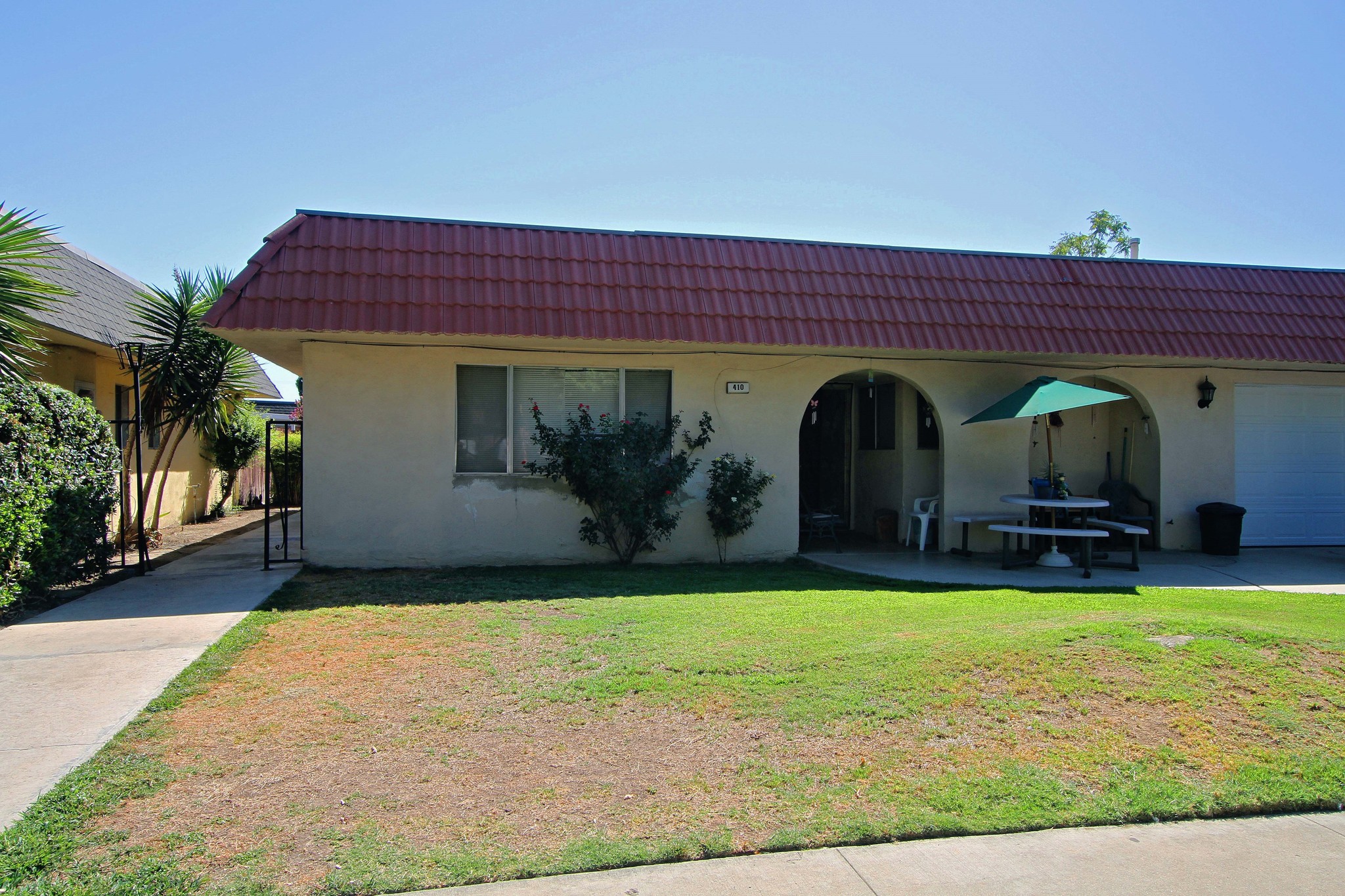 410 Lansing Dr, Bakersfield, CA à vendre Photo principale- Image 1 de 1