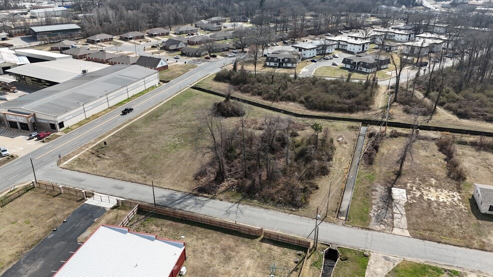 1051 Eastview dr, Jacksonville, AR for sale - Building Photo - Image 3 of 6