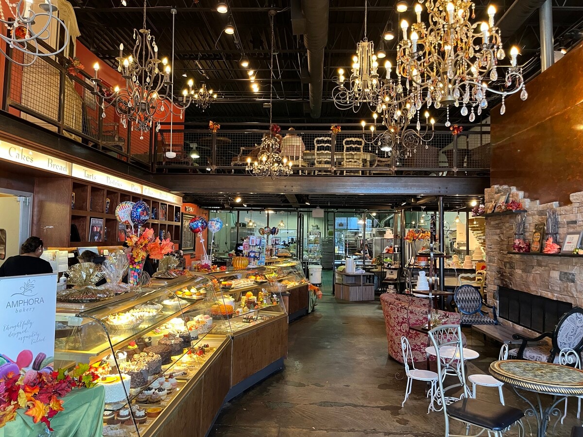 294 Sunset Park Dr, Herndon, VA 20170 - Unit 294 & 276 -  - Interior Photo - Image 1 of 10