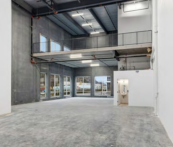 2640 Kyle Rd, West Kelowna, BC V1Z 2N1 - Unité 104/105 -  - Photo intérieure - Image 1 of 1