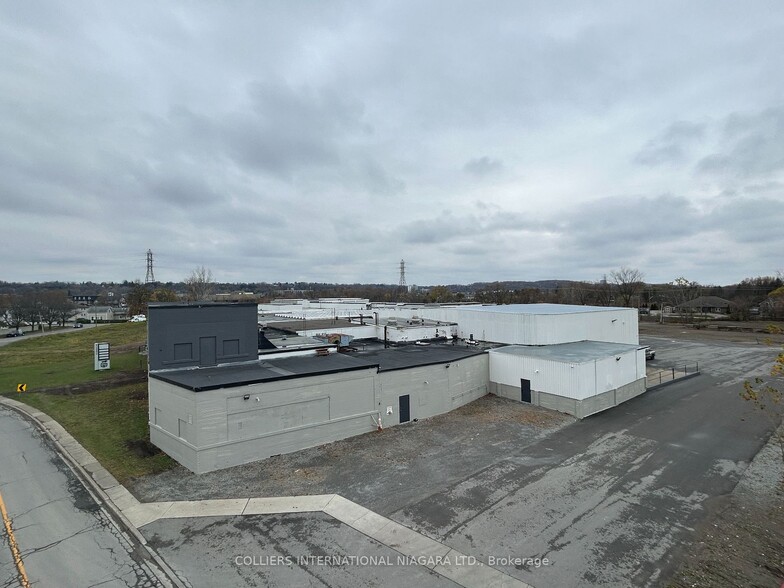 55 Oakdale Ave, St Catharines, ON for lease - Building Photo - Image 2 of 7