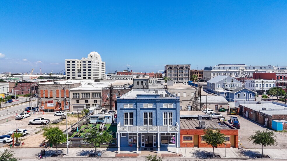 2416 Post Office St, Galveston, TX à vendre - Photo du bâtiment - Image 3 de 32