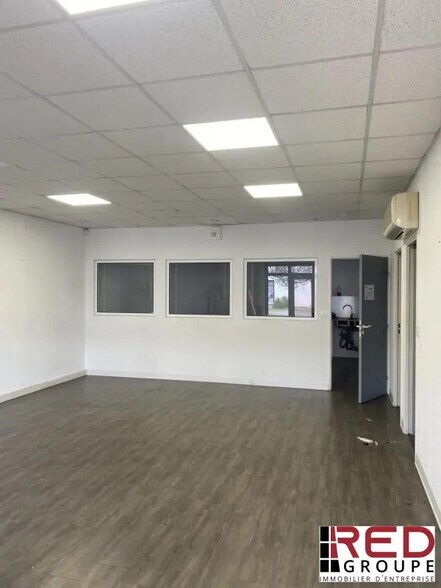 Gémenos, Gémenos for lease - Interior Photo - Image 2 of 4