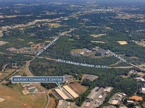 3125 Horseshoe Ln, Charlotte, NC - AERIAL  map view - Image1