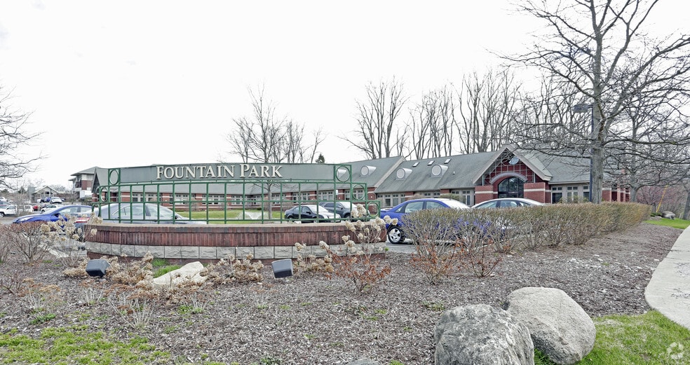 29110 Inkster Rd, Southfield, MI for lease - Building Photo - Image 2 of 37