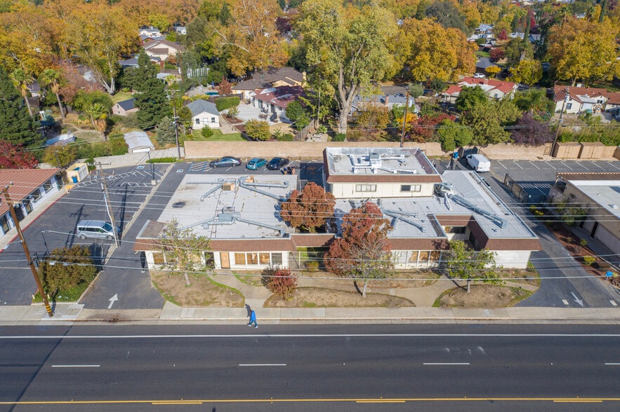 2355-2365 El Camino Ave, Sacramento, CA for sale - Building Photo - Image 1 of 15