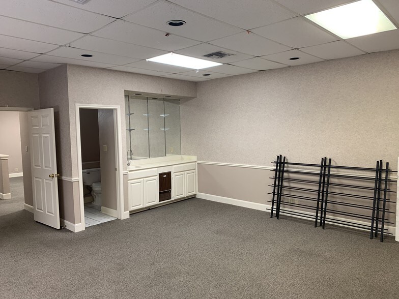 4710 Shavano Oak, San Antonio, TX à louer - Photo intérieure - Image 3 de 8