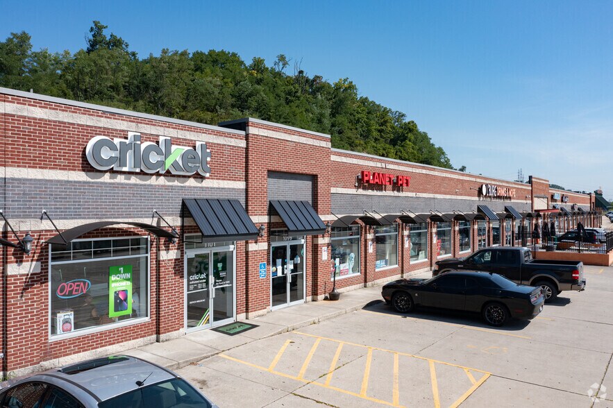 1015-1103 W Eads Pky, Lawrenceburg, IN à louer - Photo du bâtiment - Image 3 de 16