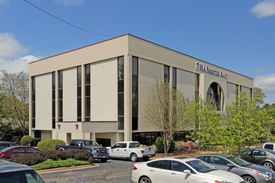 1140 Kildaire Farm Rd, Cary, NC for lease - Building Photo - Image 2 of 10