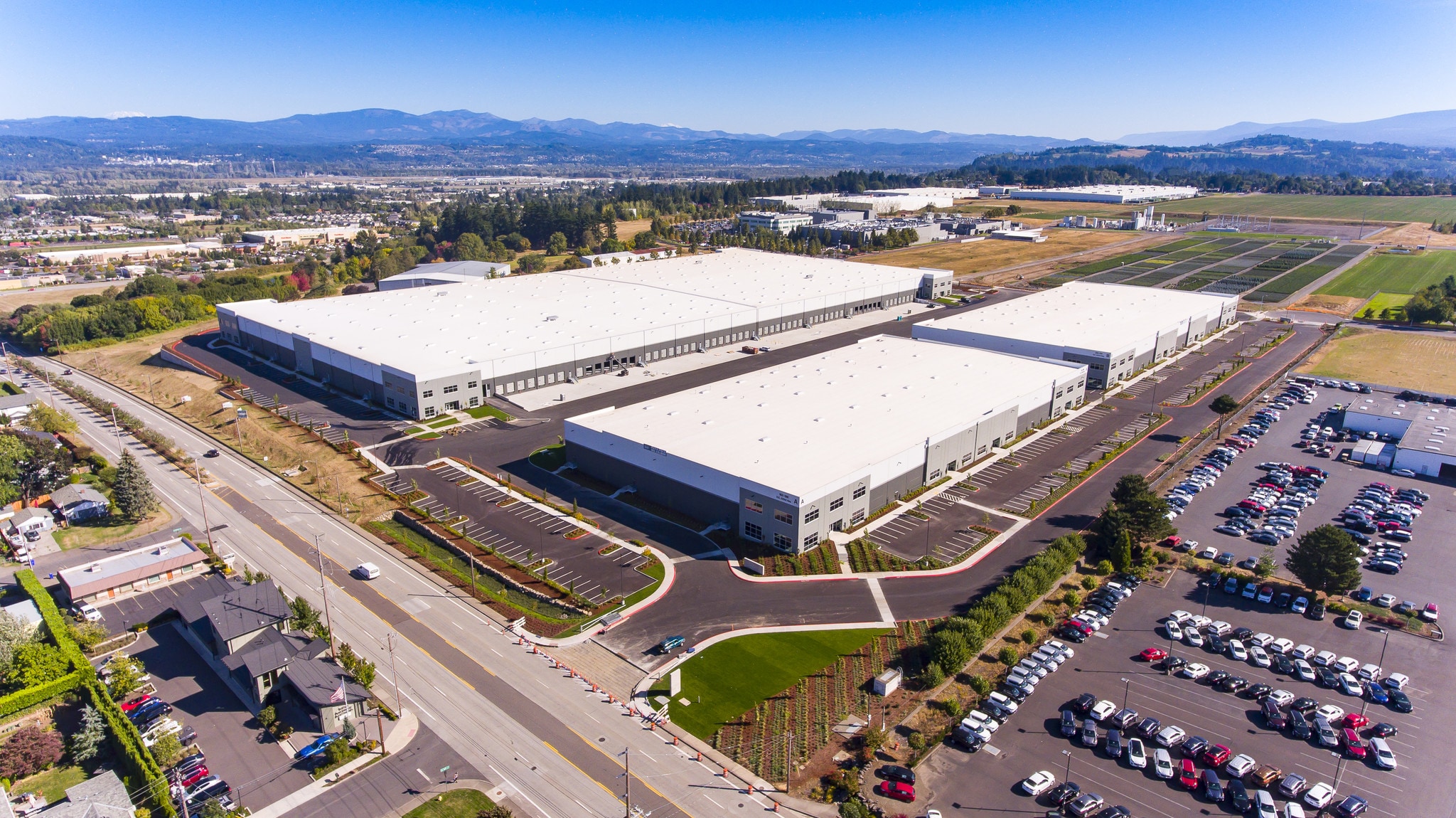 32-198 SE 223rd Ave, Gresham, OR for lease Building Photo- Image 1 of 10