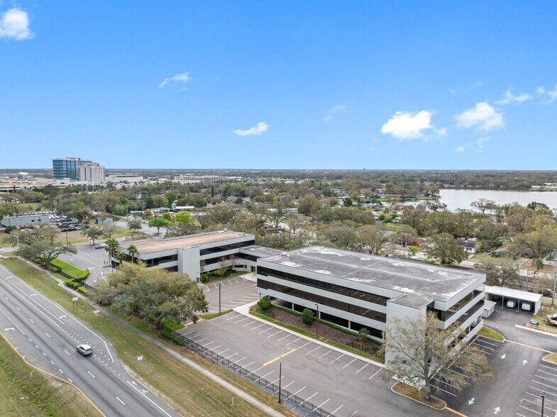 6801 E Hillsborough Ave, Tampa, FL à louer - Aérien - Image 3 de 109