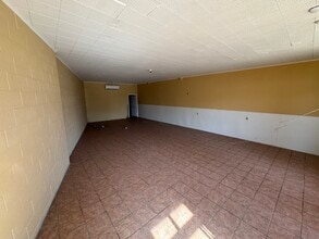 2001-2055 Tully Rd, Modesto, CA for lease Interior Photo- Image 2 of 3
