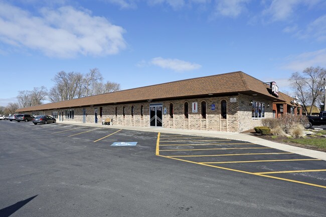 More details for 17704-17718 Oak Park Ave, Tinley Park, IL - Office for Sale