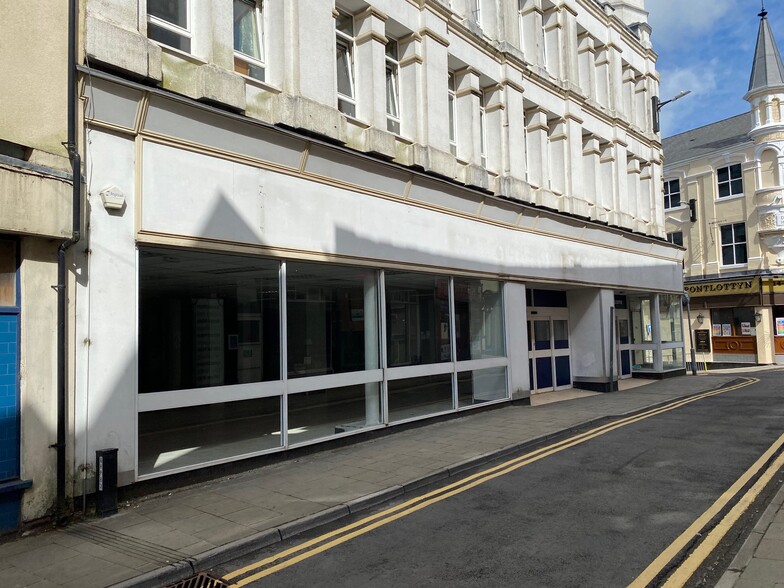 18-30 Somerset St, Abertillery for lease - Building Photo - Image 2 of 2